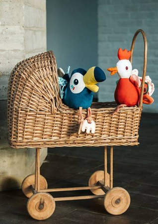 LILLIPUTIENS Przytulanka aktywizująca wielofunkcyjna Kokoszka Paulette 9 m+