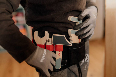 Pas z drewnianymi narzędziami i rękawicami roboczymi Brico'kids 3-6 lat, Janod