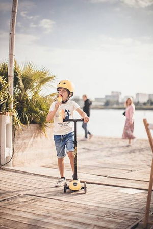 SCOOTANDRIDE Highwaykick 3 LED Hulajnoga składana ze świecącymi kółkami 3+ Lemon