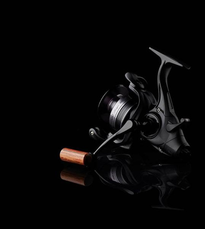 KOŁOWROTEK AVENGER 4000 BF Prologic (74701)