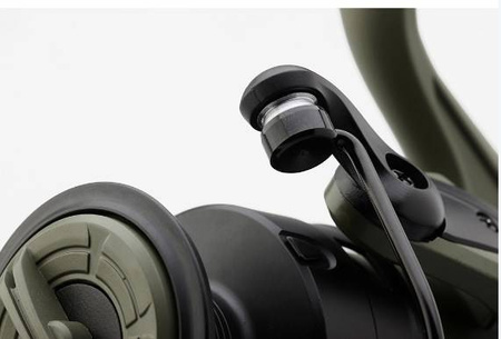 KOŁOWROTEK COMMANDER 6000 BF 3+1BB IGSP Prologic (73139)