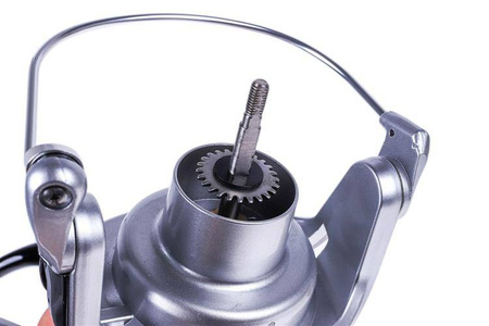 KOŁOWROTEK DO SURFCASTINGU - RIGO 9008 FD MIKADO KDA120-9008FD