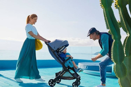 Easywalker Jackey Kompaktowy, samoskładający się wózek spacerowy z torbą transportową Forest Green