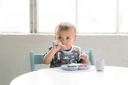 EZPZ Silikonowa łyżeczka Tiny Spoon 2 szt. pastelowa szarość