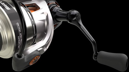 KOŁOWROTEK SG6 4000 FD 8+1BB INCL. ALUMINIUM SZPULA Savage Gear (74735)