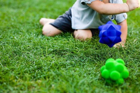 Rubbabu Zestaw 6 sensorycznych piłek z mocną fakturą (opakowanie zbiorcze 6 szt.)