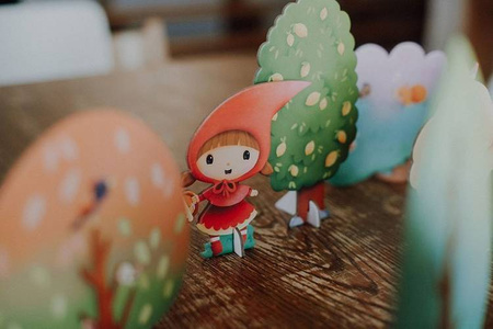 Gra w chowanego W zaczarowanym lesie 2+, Janod