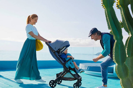 Easywalker Jackey Kompaktowy, samoskładający się wózek spacerowy z torbą transportową Marble Grey