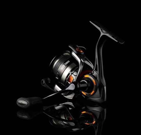 KOŁOWROTEK SG6 3000 FD 8+1BB INCL. ALUMINIUM SP.SPOOL Savage Gear (74734)