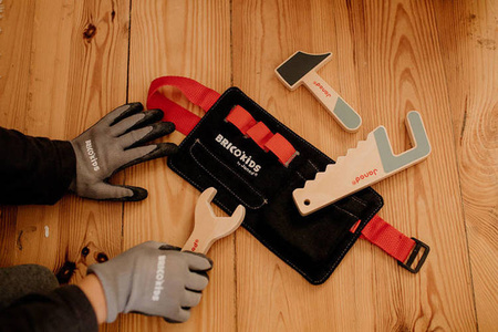 Pas z drewnianymi narzędziami i rękawicami roboczymi Brico'kids 3-6 lat, Janod