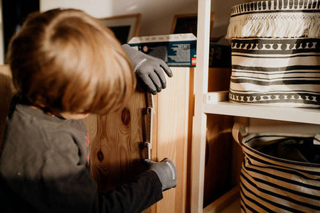 Pas z drewnianymi narzędziami i rękawicami roboczymi Brico'kids 3-6 lat, Janod