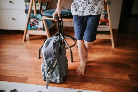 Lassig Plecak na kółkach z odczepianym stelażem 2w1 About Friends Szop