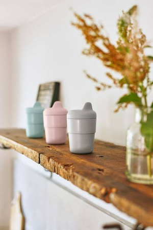 Kubek z silikonową pokrywką z dziubkiem Little Chums Mysz