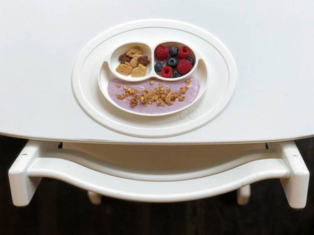 EZPZ Silikonowy talerzyk z podkładką mały 2w1 Mini Mat biały