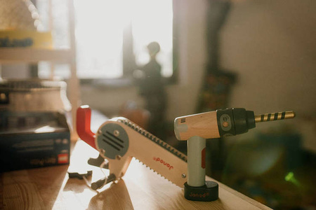 Drewniana wiertarko-wkrętarka Brico'kids, Janod