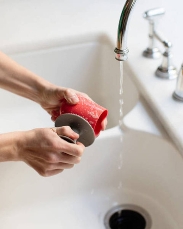 EZPZ Silikonowa myjka czyścik do naczyń bez bakterii szary