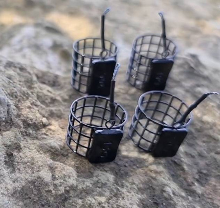 KOSZYCZEK ZANĘTOWY OKRĄGŁY 3K LIGHT 20gram (25X20) - op.1szt. MIKADO AMKZ-11-20