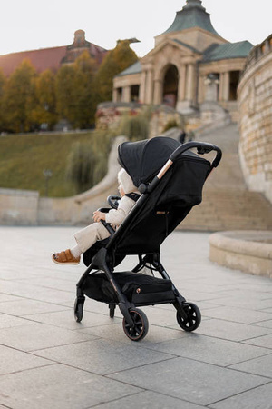 Easywalker Jackey Special Edition Kompaktowy, samoskładający się wózek spacerowy z torbą transportową Gold