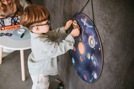 Układanka drewniana magnetyczna z 20 magnesami Układ słoneczny, Janod