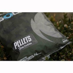 Pelet Shimano Tribal lsolate 12mm 900g Halibut Z Otworem Shimano (ISOHPPL12900)