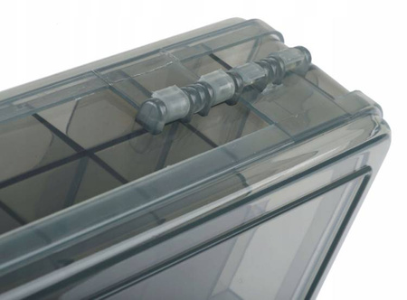 PUDEŁKO WĘDKARSKIE LUREBOX 2 SIDED SMOKE LARGE 29.5X20.5X6.2CM Savage Gear (74223)