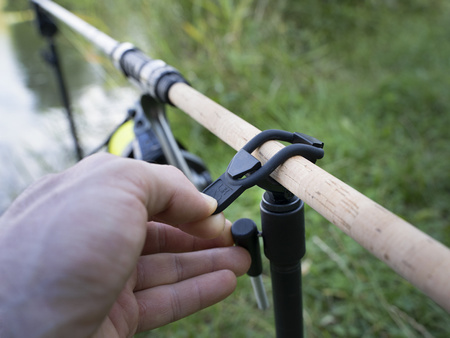 Blokada wędki Delphin LOX 1x Uni uchwyt + 2x gumka Delphin (101006077)