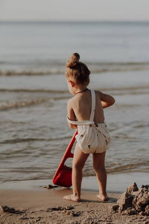 QUUT Łopatka z sitkiem Scoppi Cherry