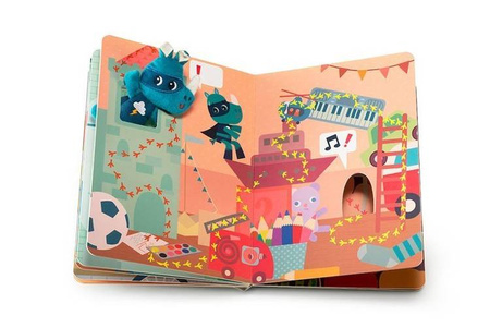 LILLIPUTIENS Książeczka przygodowa z mini-przytulanką kartonowa „Marius superbohater” 2 l+