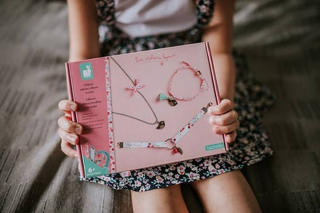 Zestaw do tworzenia biżuterii Wstążeczki 6+, Janod