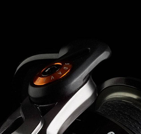 KOŁOWROTEK SG6 3000 FD 8+1BB INCL. ALUMINIUM SP.SPOOL Savage Gear (74734)