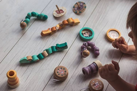 Drewniana elastyczna układanka Wąż + Krokodyl Pocket 2+, opakowanie zbiorcze 12 sztuk (3 rodzaje), Janod