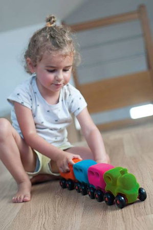 Rubbabu Pociąg z 3 magnetycznymi wagonami sensoryczny