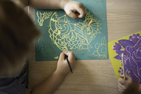 Zestaw kreatywny Do zdrapywania Zwierzęta świata 5+, Janod