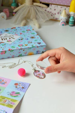 Zestaw kreatywny do tworzenia biżuterii z kaboszonami Urocze zwierzaki 10+, Janod