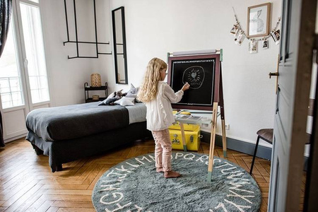 Duża drewniana tablica brązowa z 14 akcesoriami, Janod