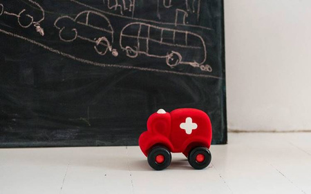 Rubbabu Karetka sensoryczna czerwona (uzupełnienie asortymentu A – indeks 20318)