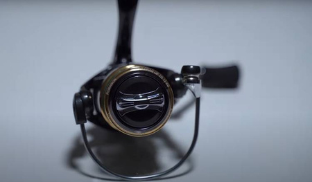 Kołowrotek spinningowy Suzuka FD 308 Robinson 23P-SZ-308