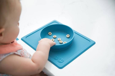 EZPZ Silikonowa miseczka z podkładką 2w1 Mini Bowl niebieski