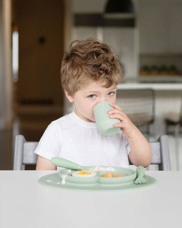 EZPZ Silikonowy kubeczek Mini Cup 120 ml pastelowa zieleń