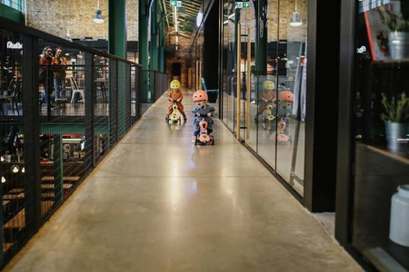 SCOOTANDRIDE Highwaykick 1 2w1 Jeździk i hulajnoga 1-5 lat Lemon