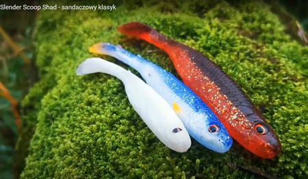 GUMA SLENDER SCOOP SHAD 9CM 4G DARK WATER MIX 4szt Savage Gear (76750)