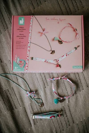 Zestaw do tworzenia biżuterii Wstążeczki 6+, Janod