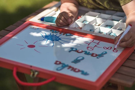 Tablica z magnesami w walizce 4 w 1, Janod