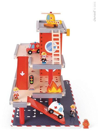 Remiza garaż drewniany z 10 akcesoriami, Janod