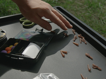 Składany stolik karpiowy Delphin iDEAL 52x35cm Delphin (101005996)